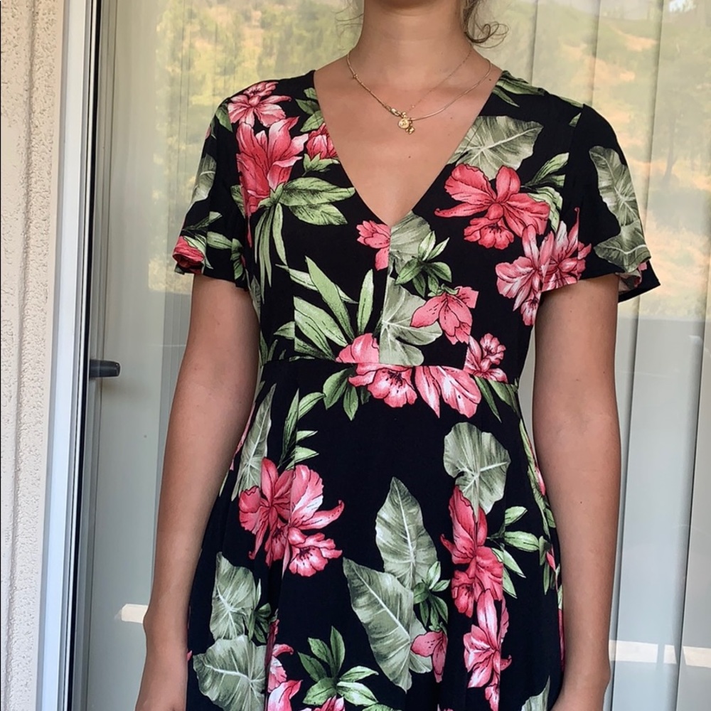 Hawaiian Floral dress🌺